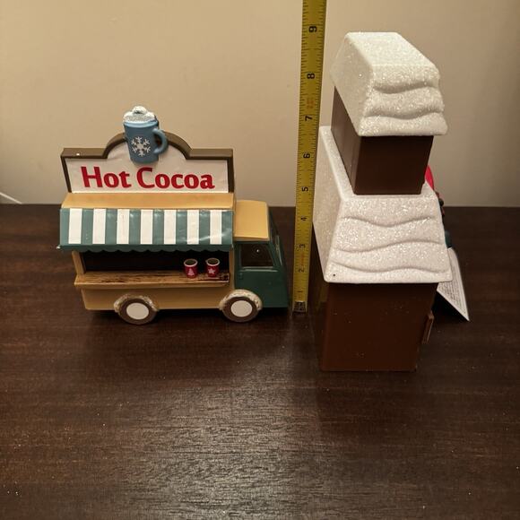 Target Bullseyes Playground LED Light Up Village Cabin Houses Christmas 2025 NWT - Picture 9 of 16